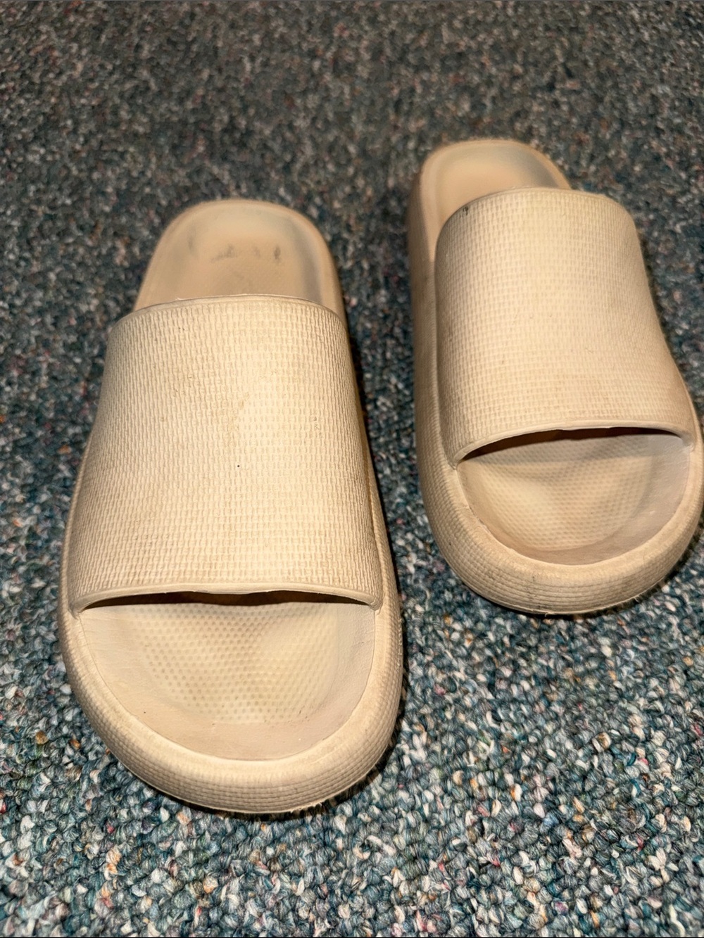 Slide Sandals - Cream Lightweight Comfort